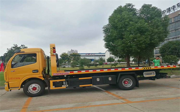 惠州定远24小时拖车救援电话号码，定远道路救援公司怎么收费的